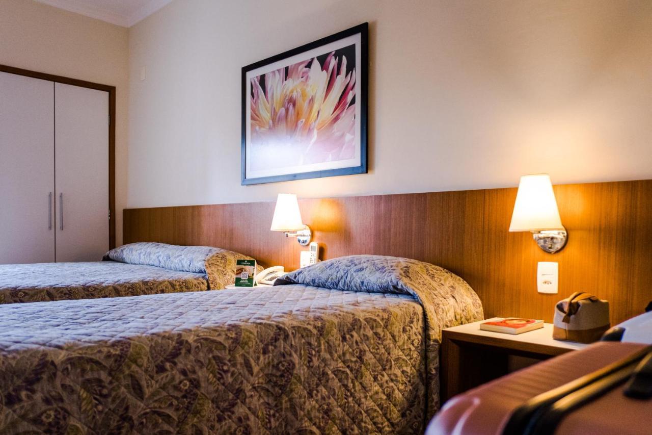 Vitoria Regia Hotel เบารู ภายนอก รูปภาพ