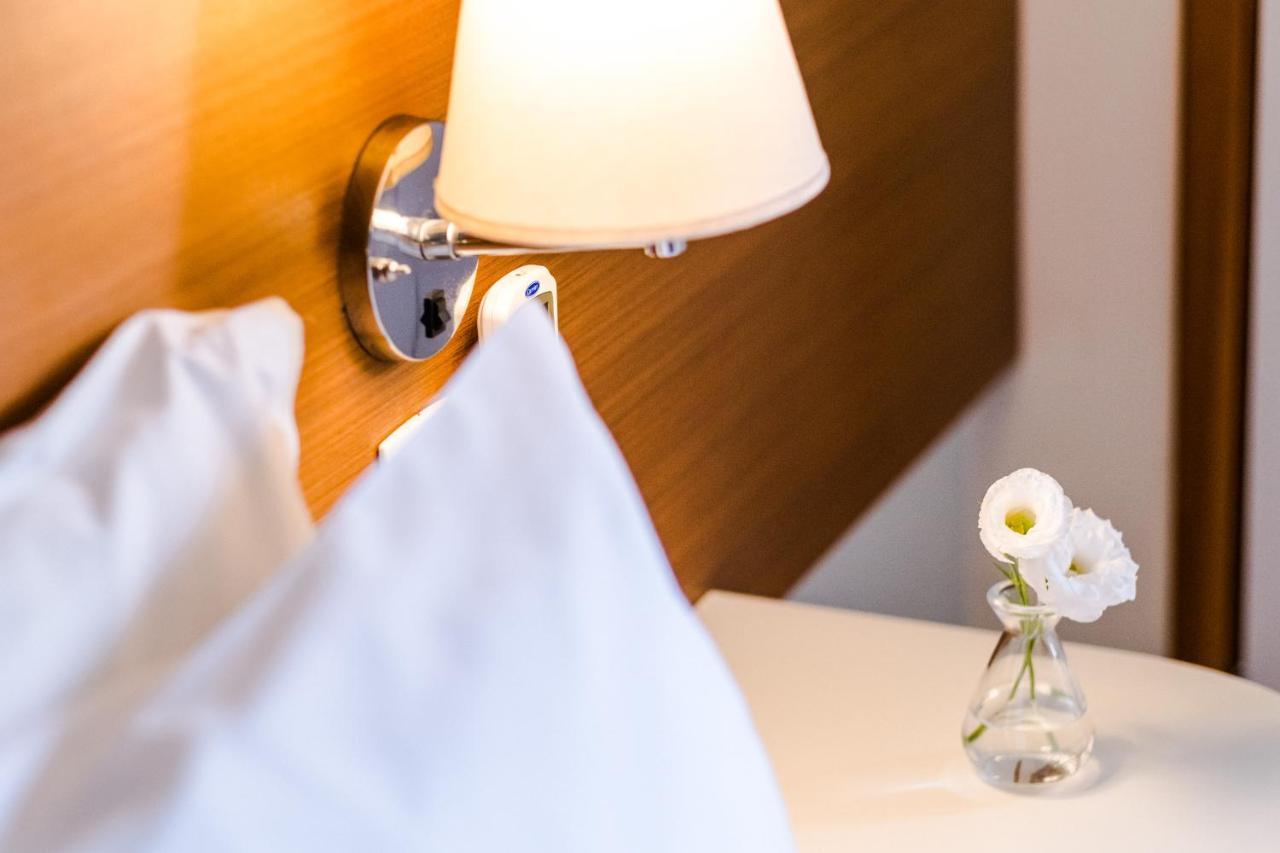 Vitoria Regia Hotel เบารู ภายนอก รูปภาพ
