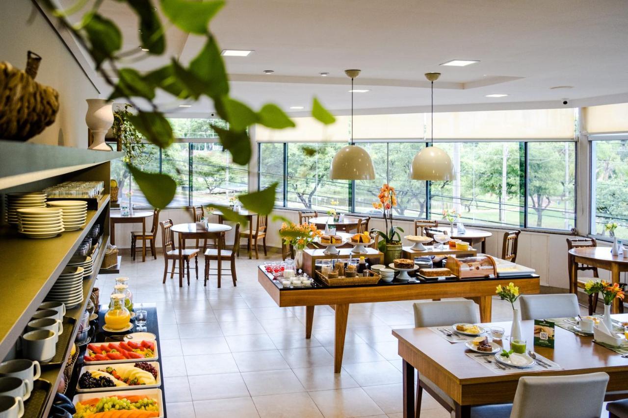 Vitoria Regia Hotel เบารู ภายนอก รูปภาพ